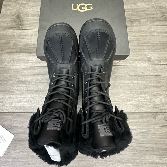 UGG Black Boots for men’s - Picture 4 of 4